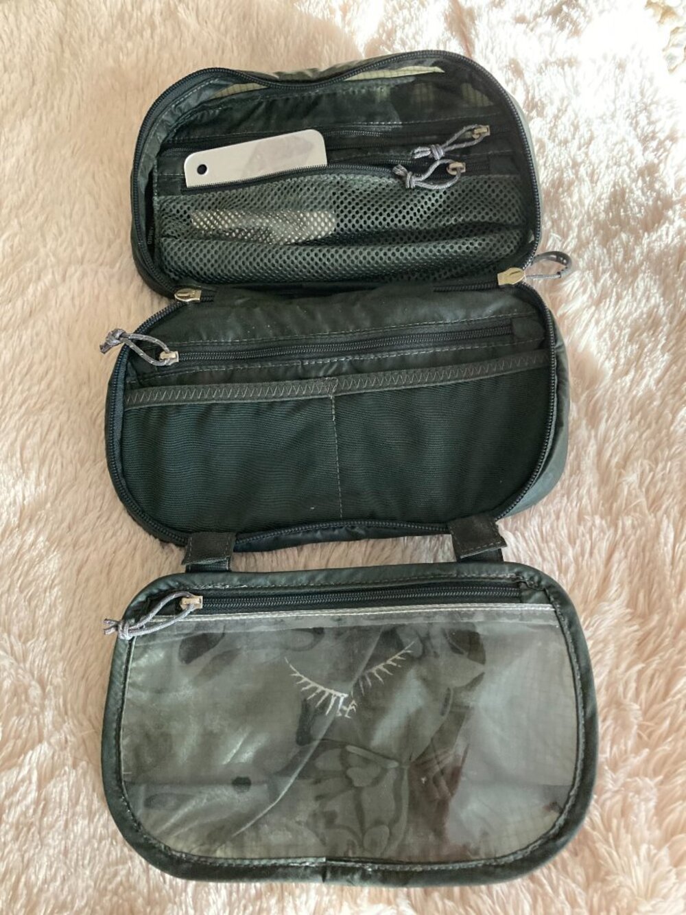 OSPREY ULTRALIGHT ZIP HANGONG ORGANIZER - Picture 4 of 5
